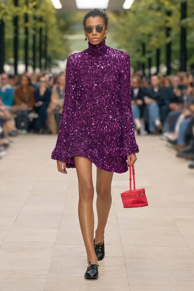 Look 29
